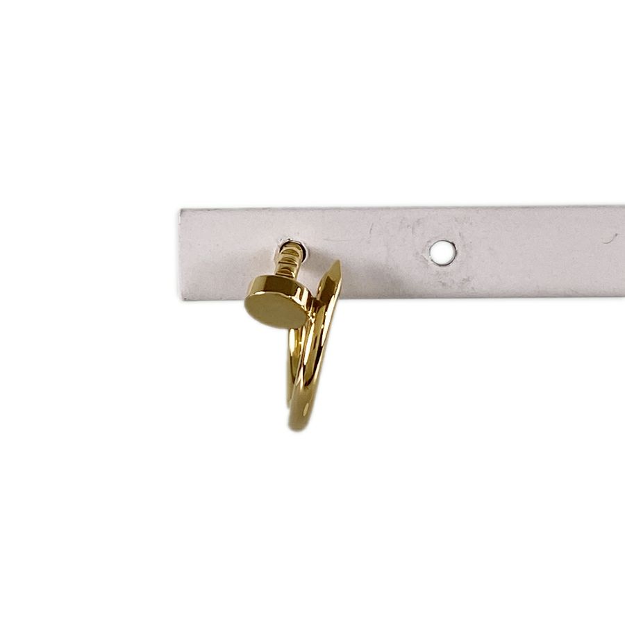 カルティエ ピアス