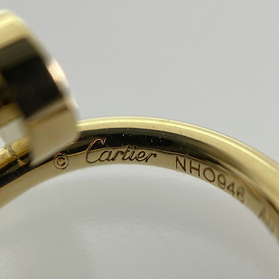 カルティエ ピアス