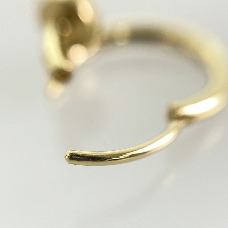 カルティエ ピアス