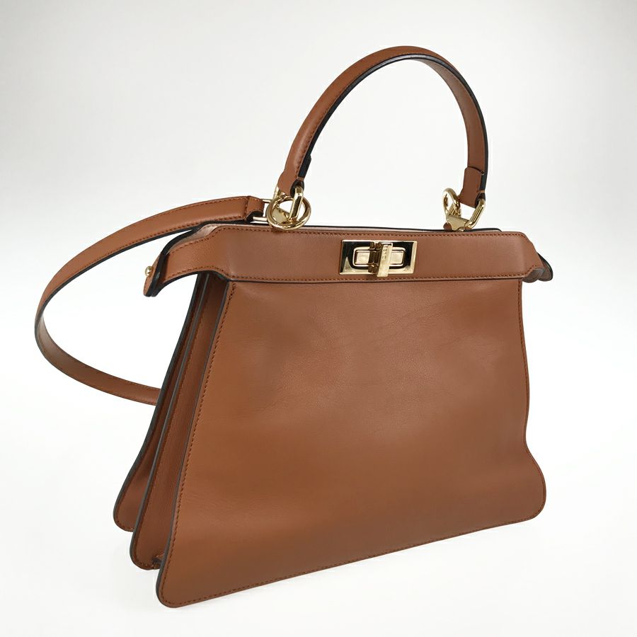 フェンディ ハンドバッグ