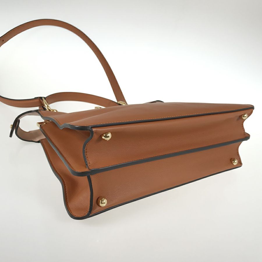 フェンディ ハンドバッグ