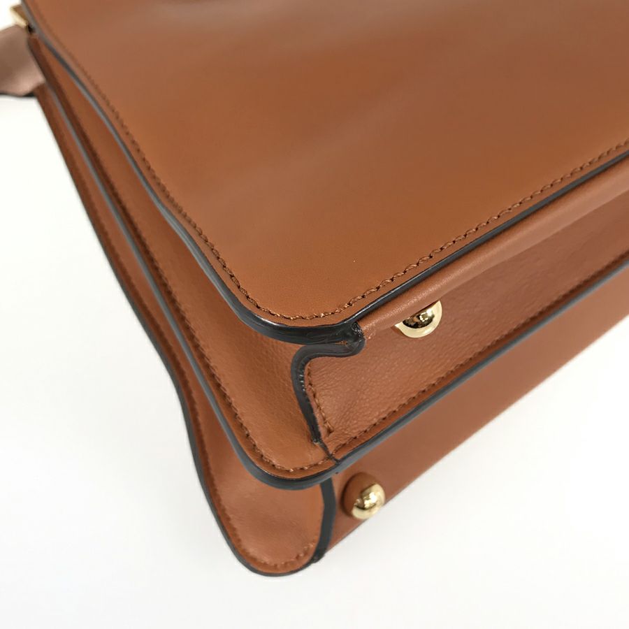 フェンディ ハンドバッグ