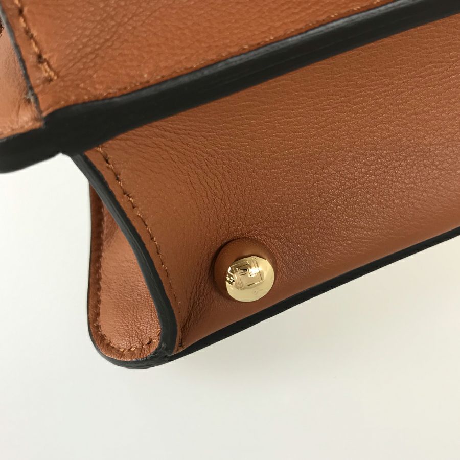 フェンディ ハンドバッグ