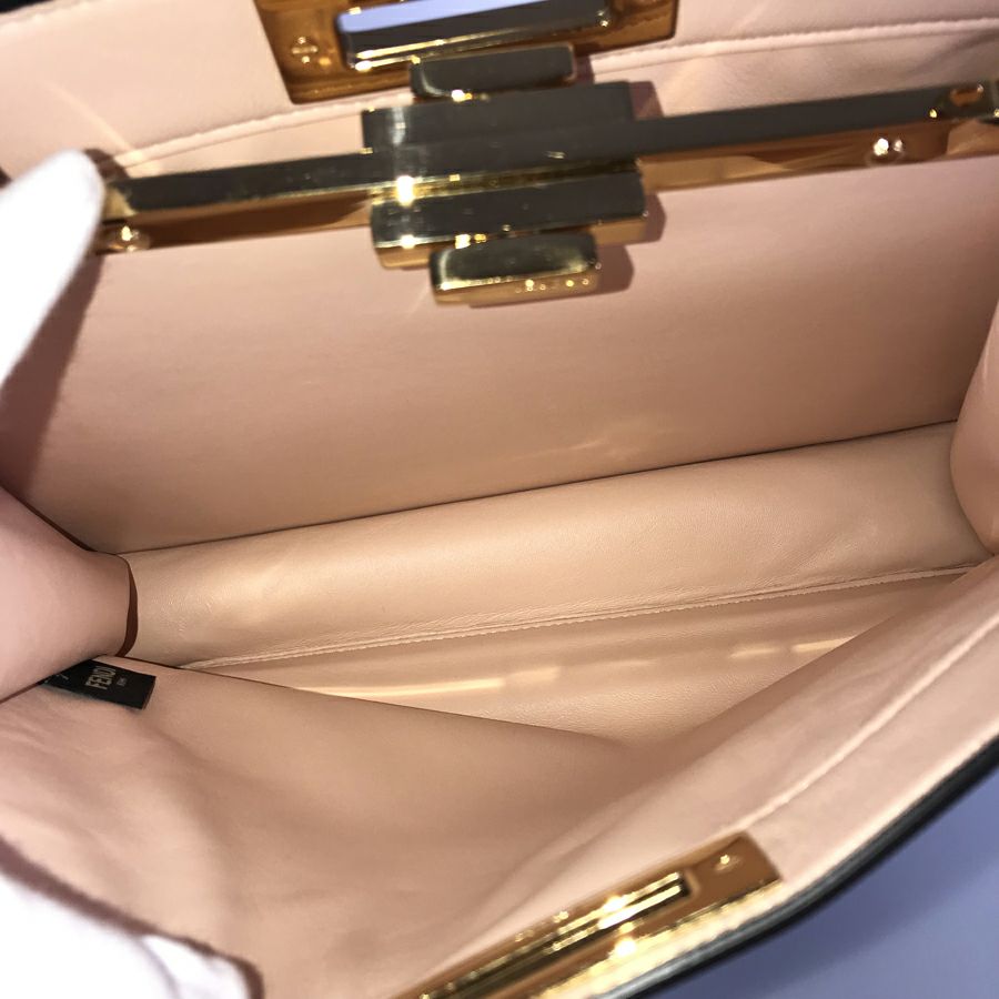 フェンディ ハンドバッグ