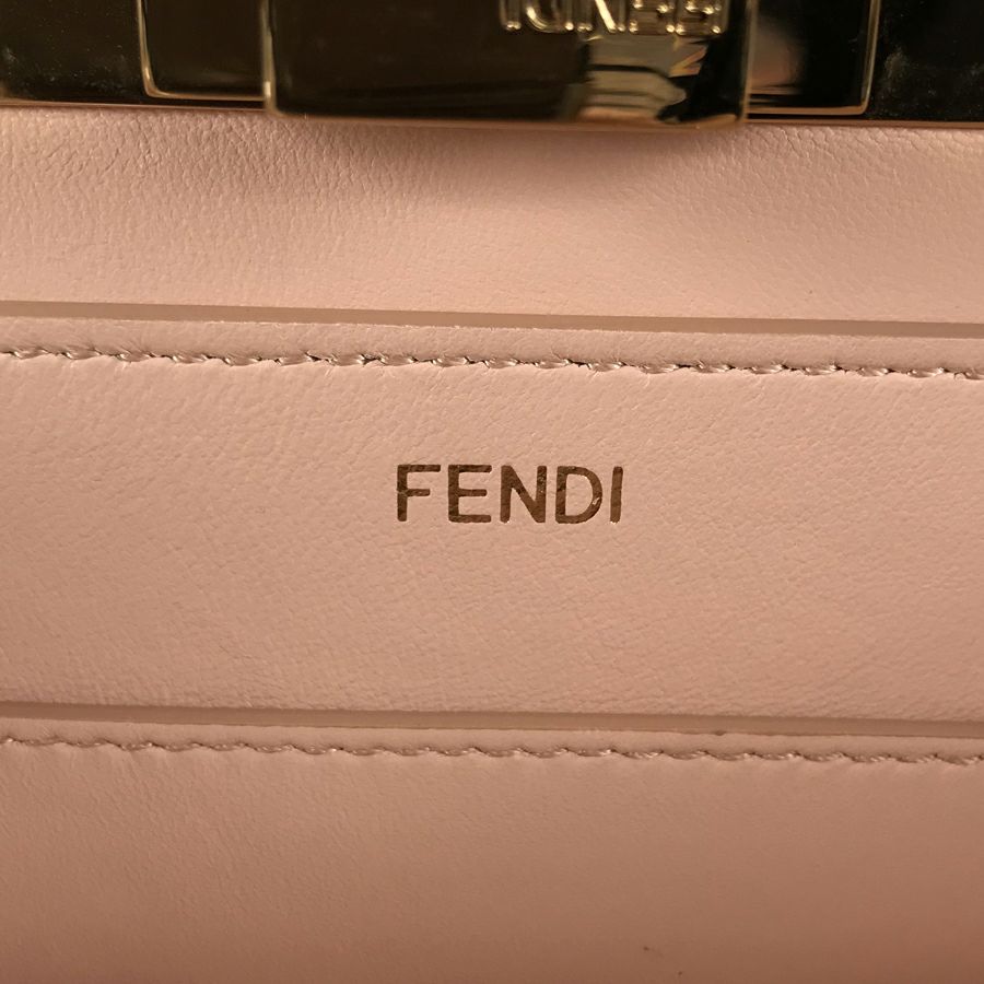 フェンディ ハンドバッグ