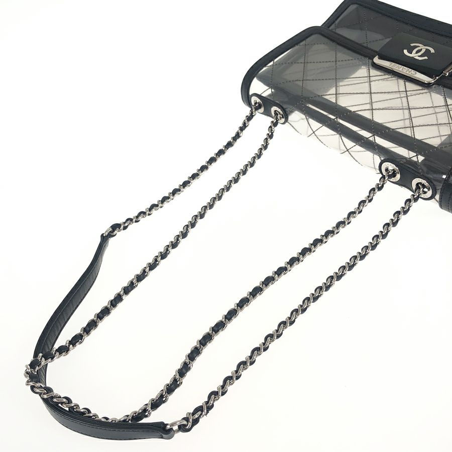 シャネル ショルダーバッグ