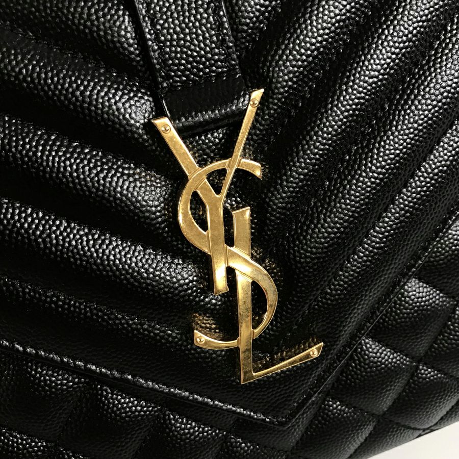 イヴ・サンローラン ショルダーバッグ