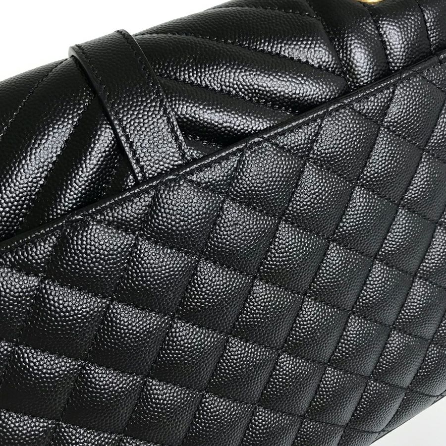 イヴ・サンローラン ショルダーバッグ