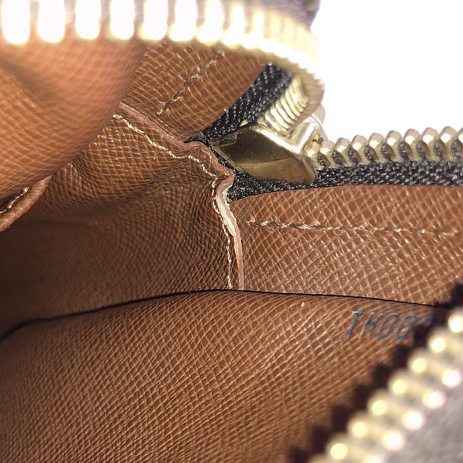 ルイ・ヴィトン モノグラム アマゾン  ショルダーバッグ