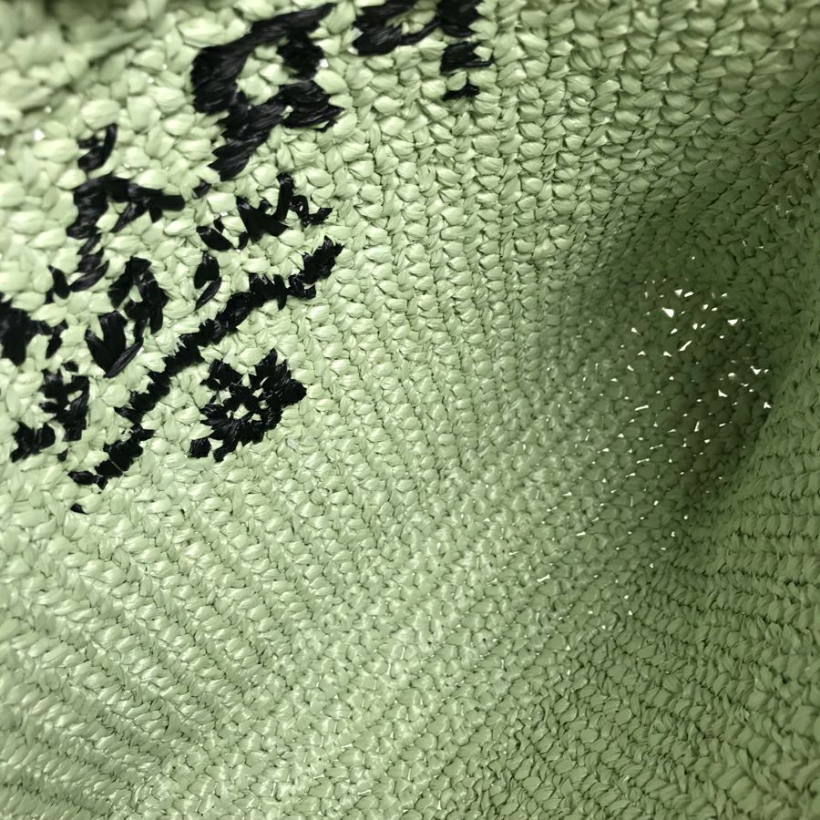 プラダ ハンドバッグ