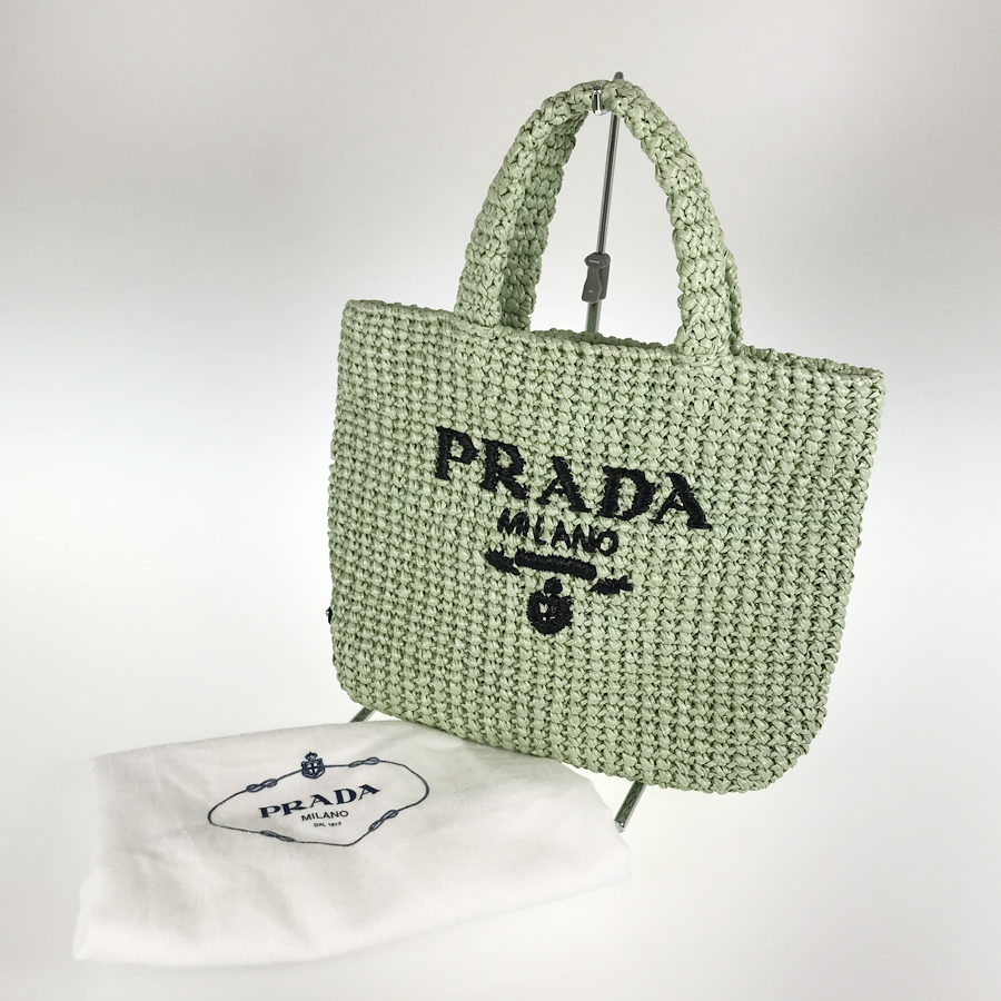 プラダ ハンドバッグ