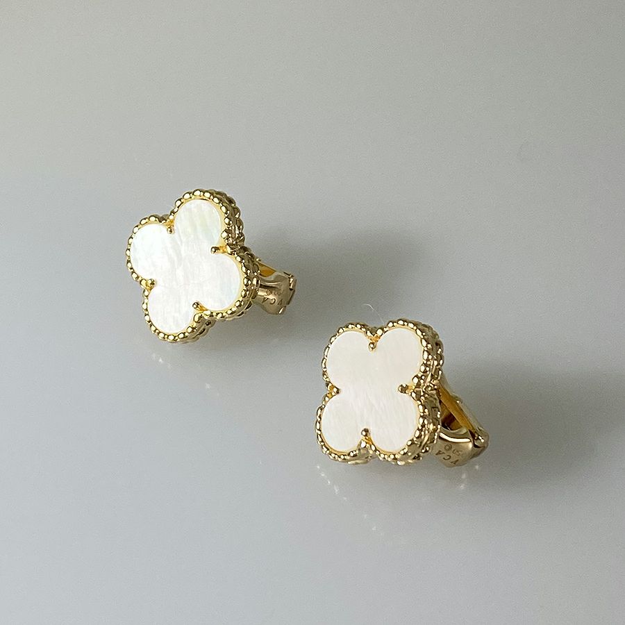 ヴァンクリーフ＆アーペル ヴィンテージ アルハンブラ  ピアス