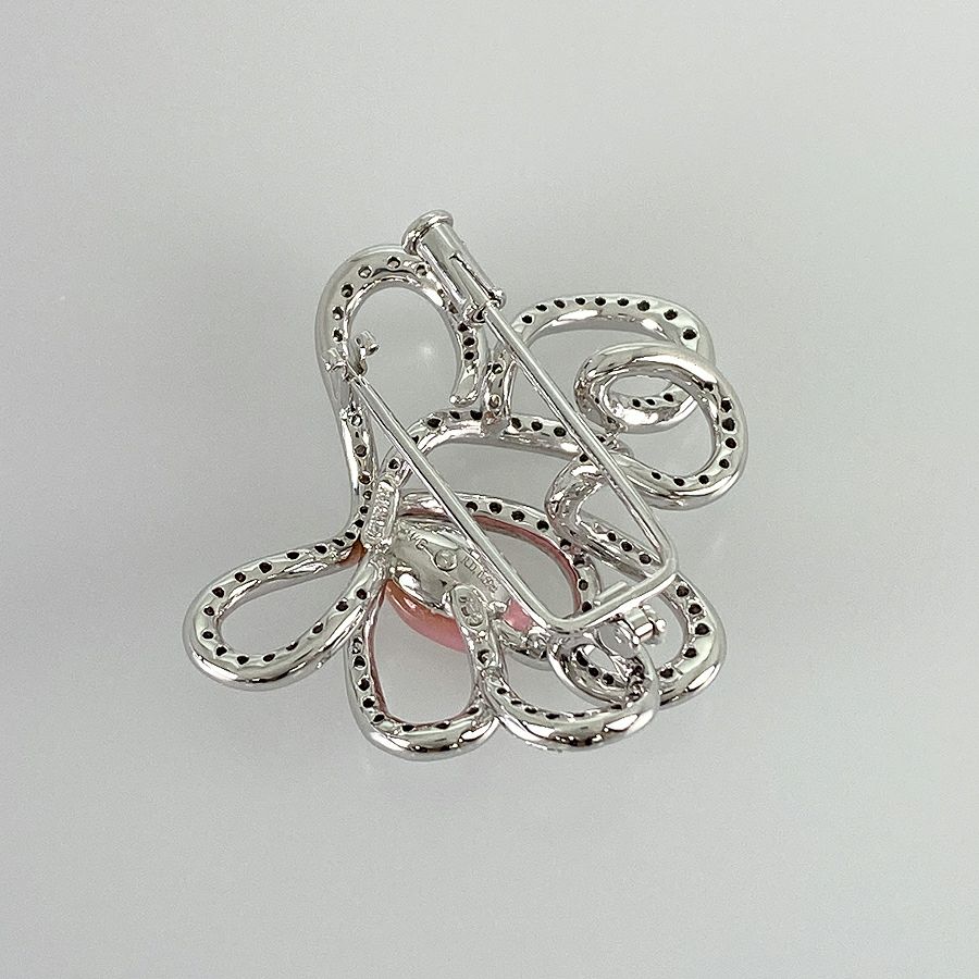 カシケイ ブローチ