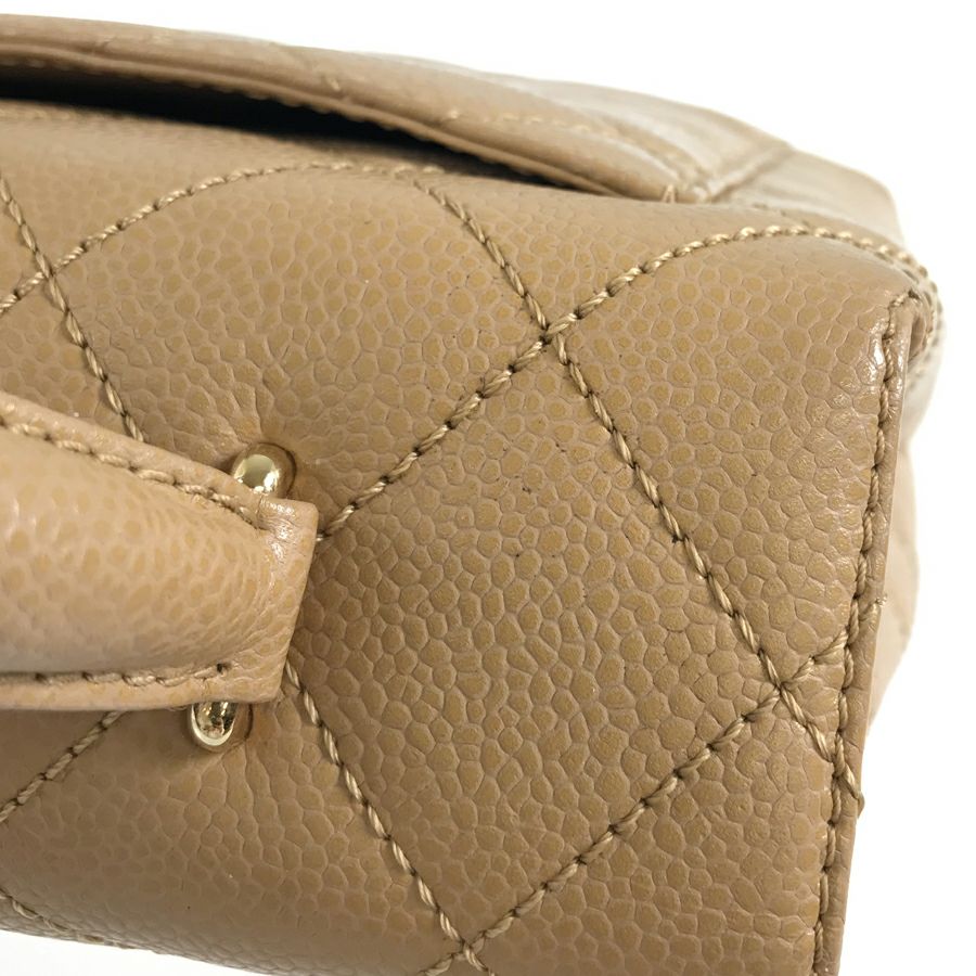 シャネル ハンドバッグ