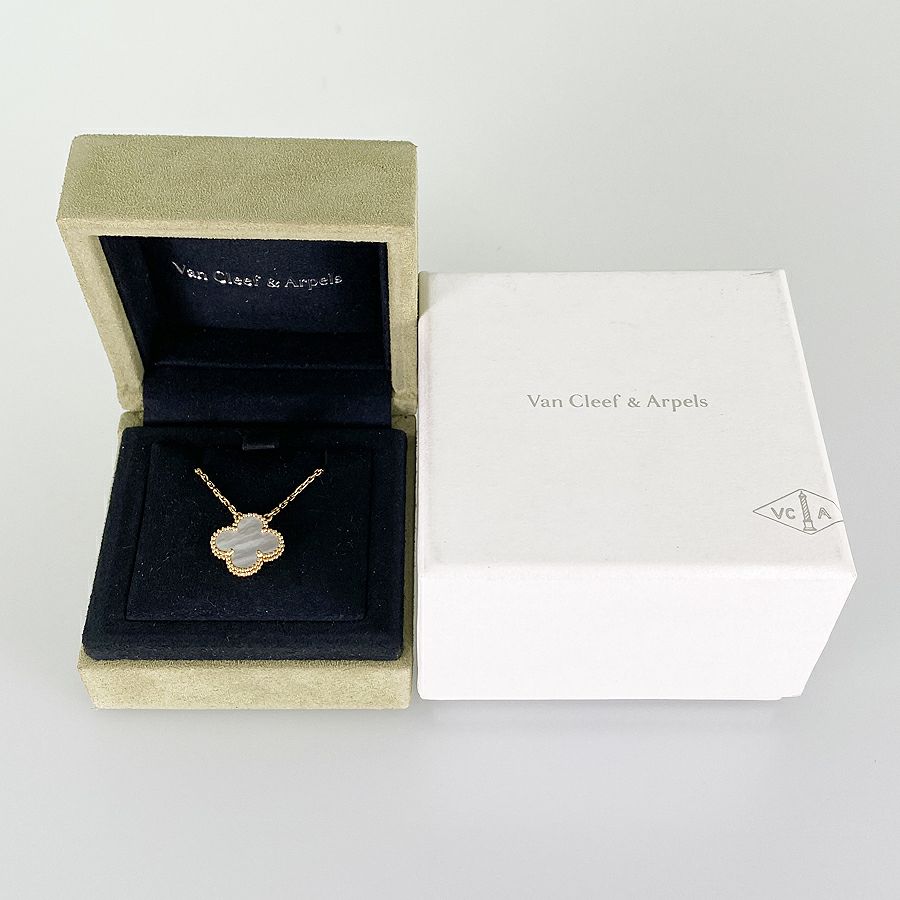 ヴァンクリーフ＆アーペル ネックレス