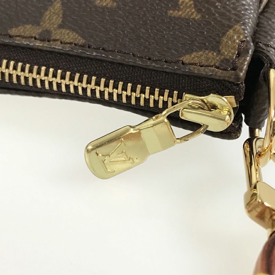 ルイ・ヴィトン モノグラム ポシェットアクセソワール  ポーチ