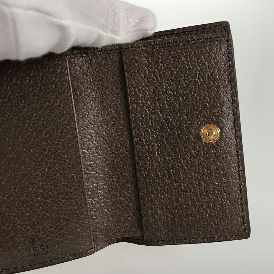 グッチ 三つ折り財布