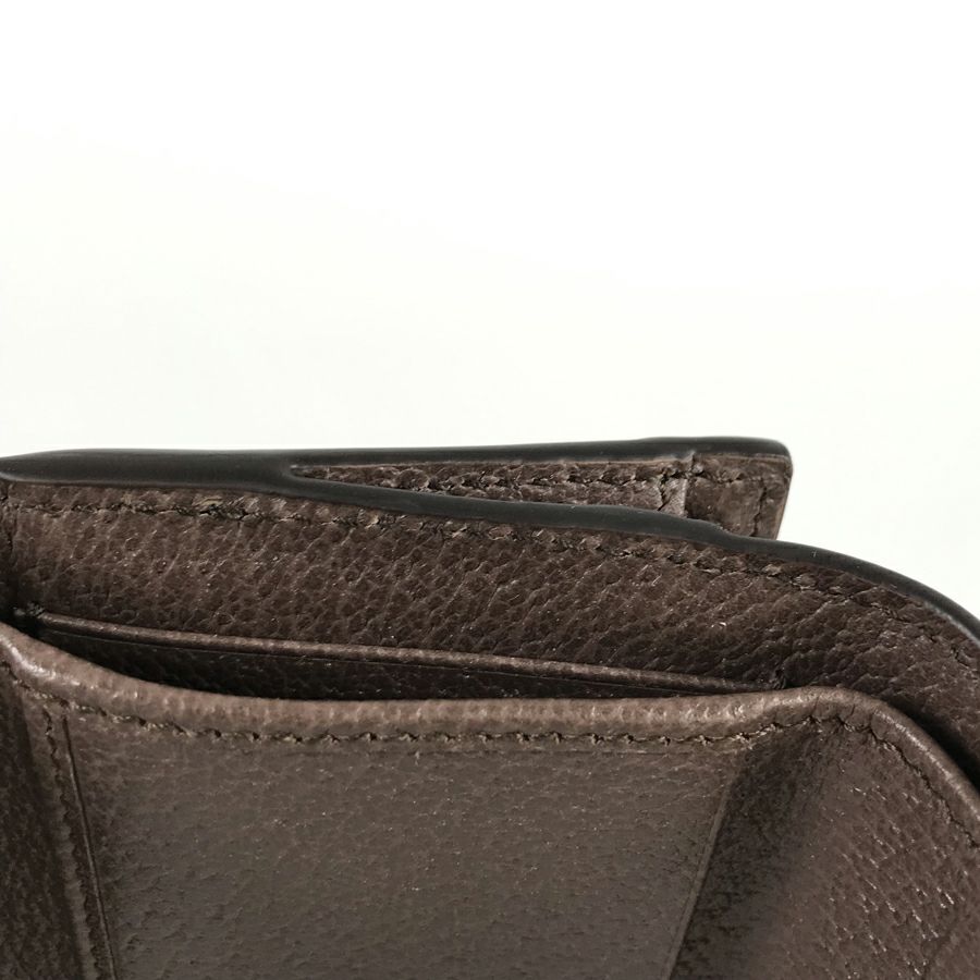 グッチ 三つ折り財布