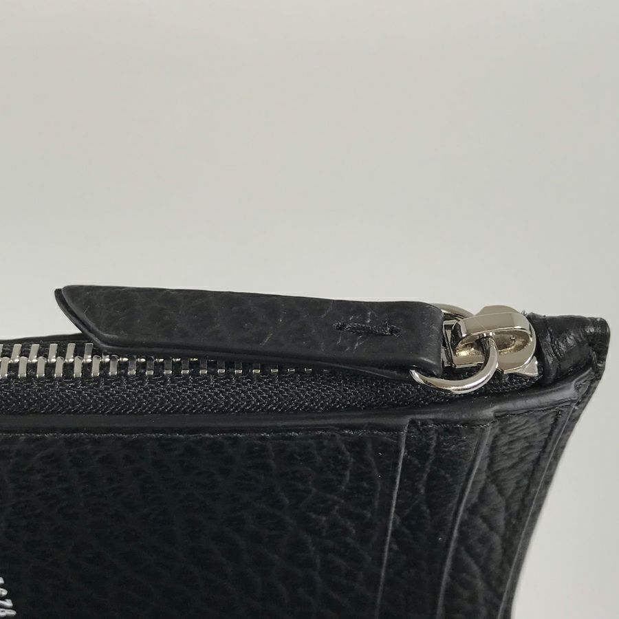 メゾンマルジェラ 三つ折り財布