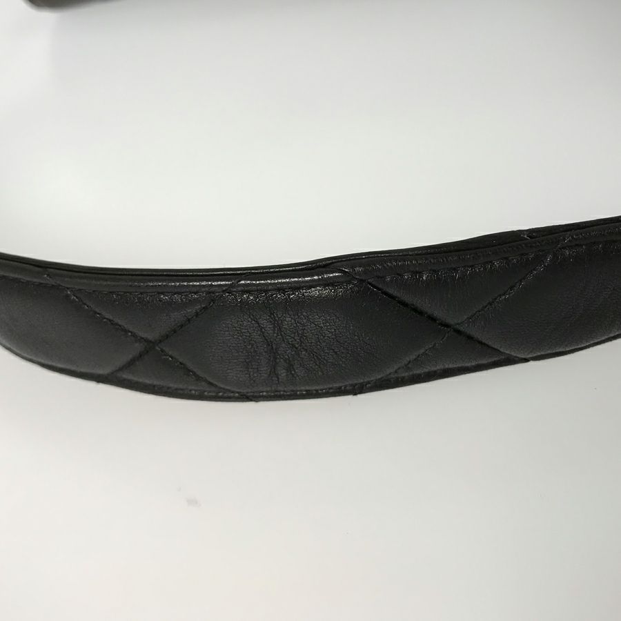 シャネル ショルダーバッグ