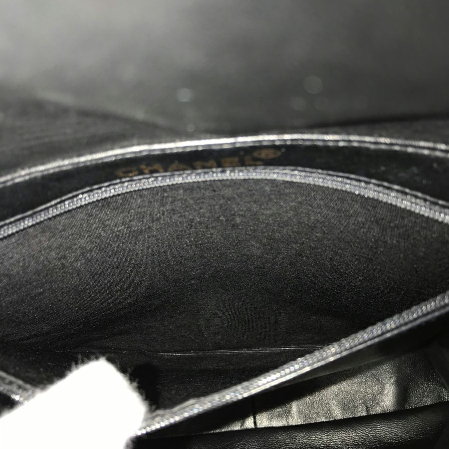 シャネル ショルダーバッグ