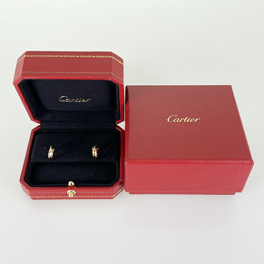 カルティエ ピアス