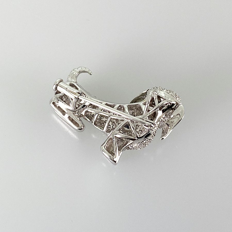 ノーブランド ブローチ