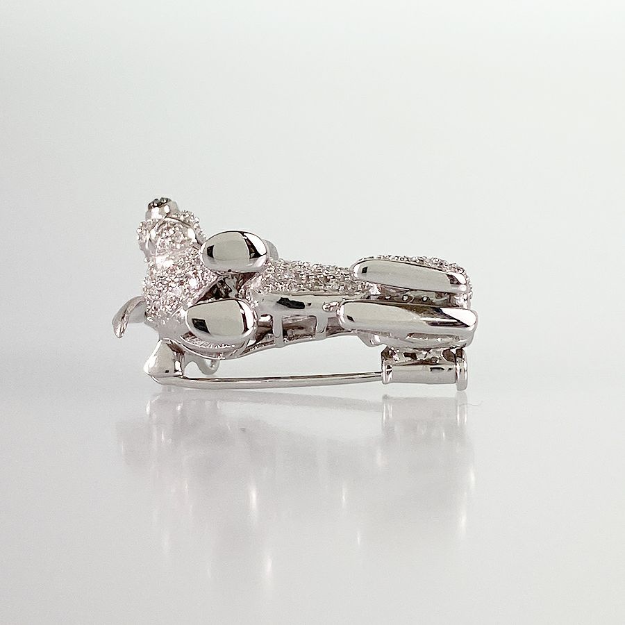 ノーブランド ブローチ