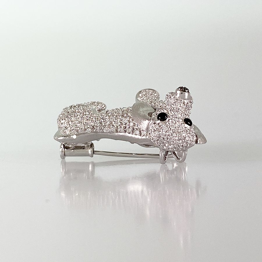 ノーブランド ブローチ