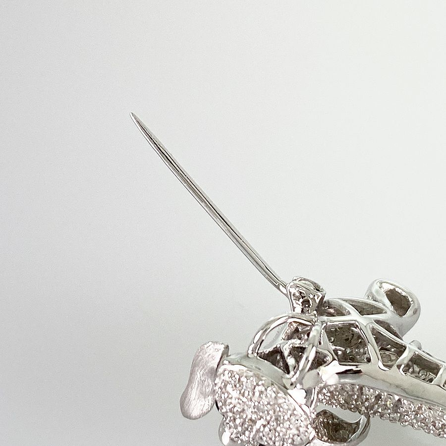 ノーブランド ブローチ