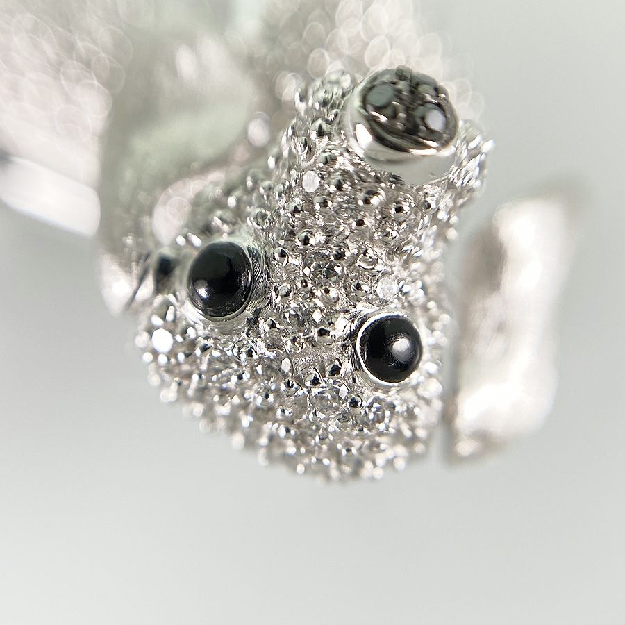 ノーブランド ブローチ