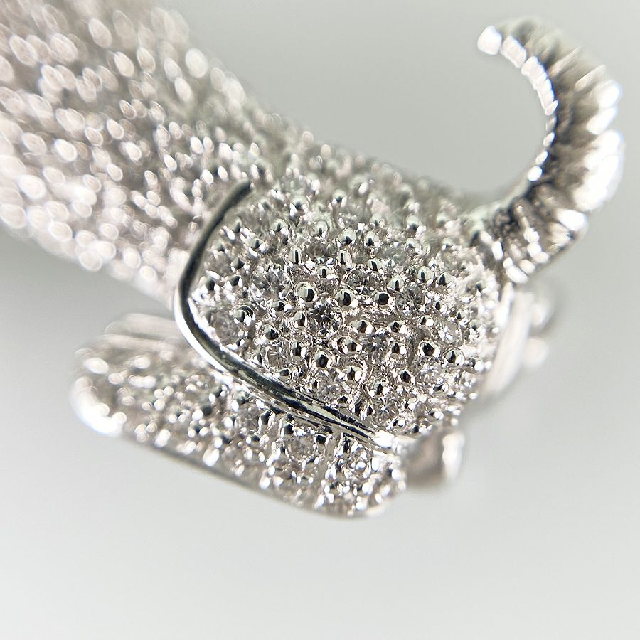 ノーブランド ブローチ