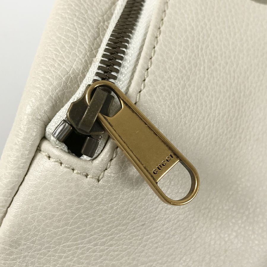 グッチ ショルダーバッグ