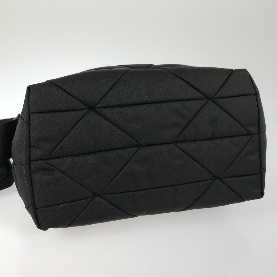 プラダ トートバッグ