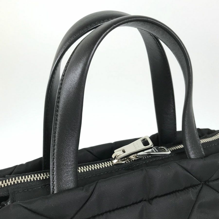 プラダ トートバッグ