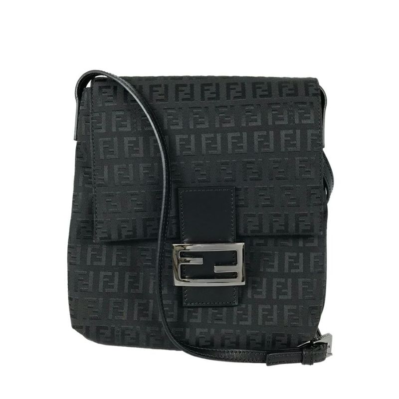 フェンディ ショルダーバッグ