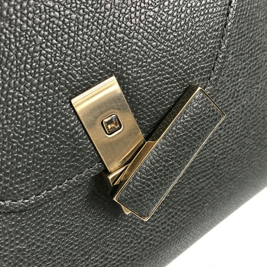 ヴァレクストラ ハンドバッグ