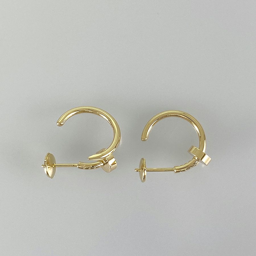 カルティエ ピアス