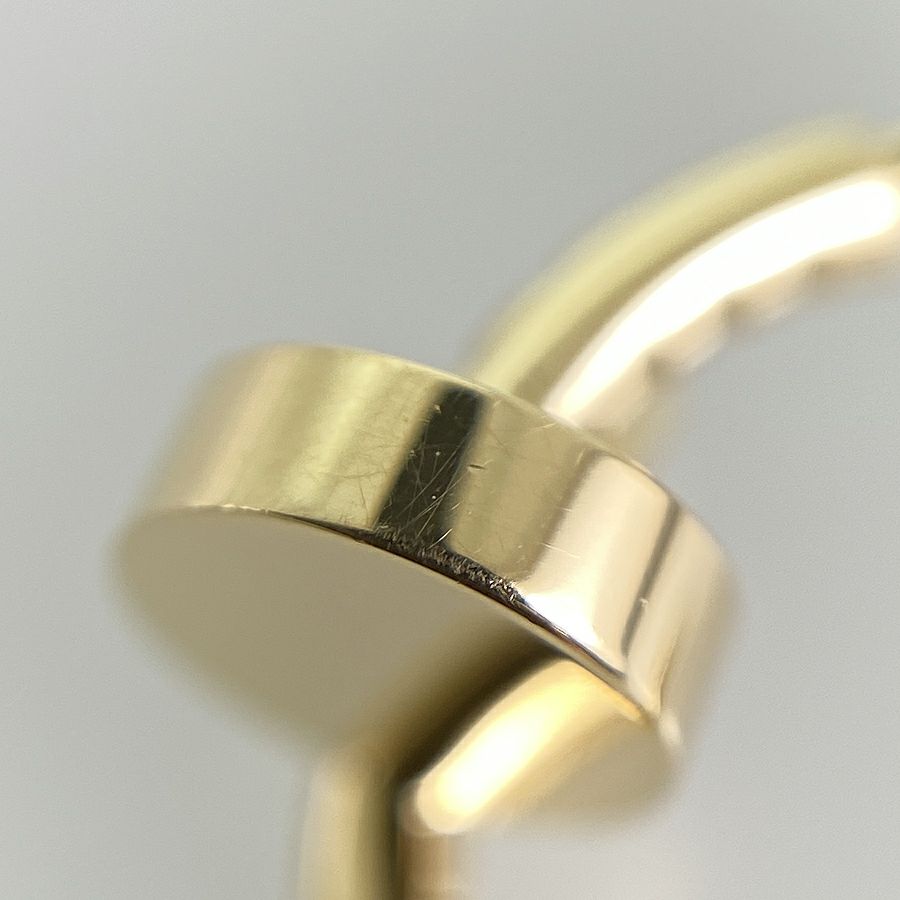 カルティエ ピアス