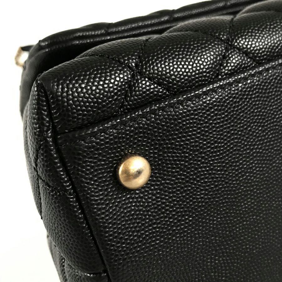 シャネル ハンドバッグ