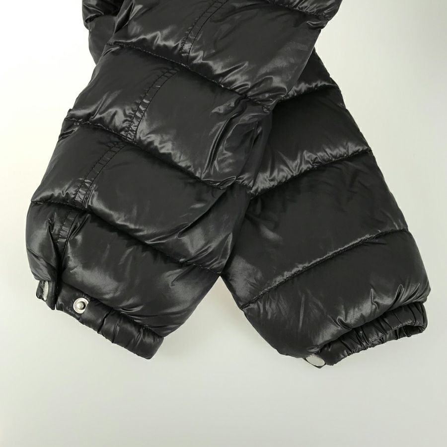 プラダ メンズ ダウンジャケット