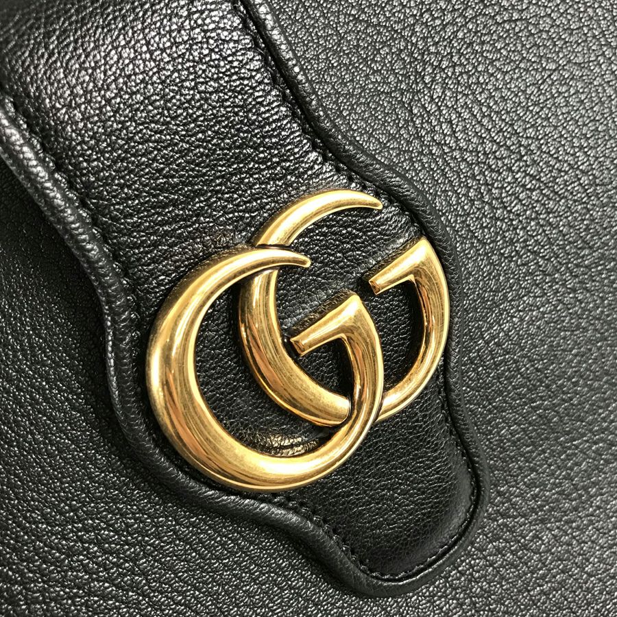グッチ ショルダーバッグ