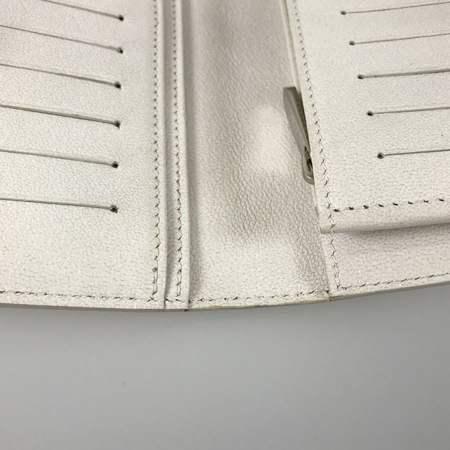 ルイ・ヴィトン 長財布 二つ折り