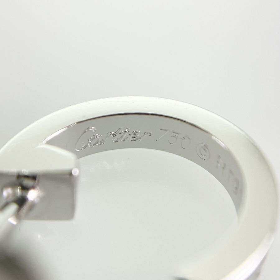 カルティエ ピアス