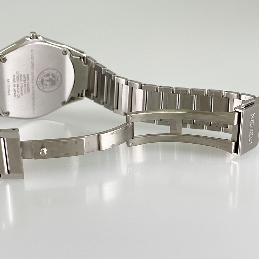 シチズン 8826-T024254 ユニセックス 腕時計