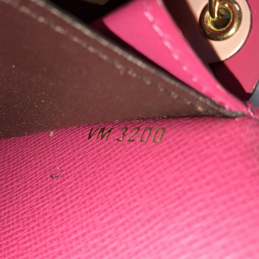 ルイ・ヴィトン 長財布 かぶせ蓋