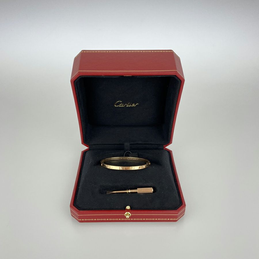 カルティエ ラブブレス  ブレスレット