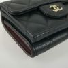 シャネル 三つ折り財布