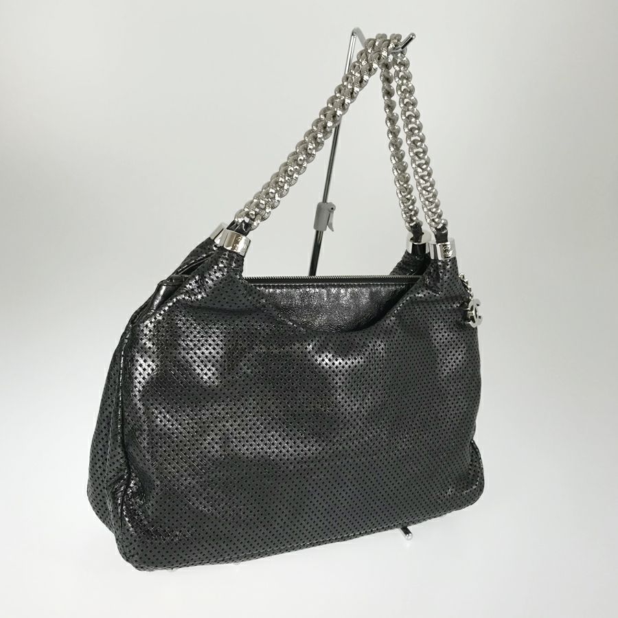 シャネル ショルダーバッグ