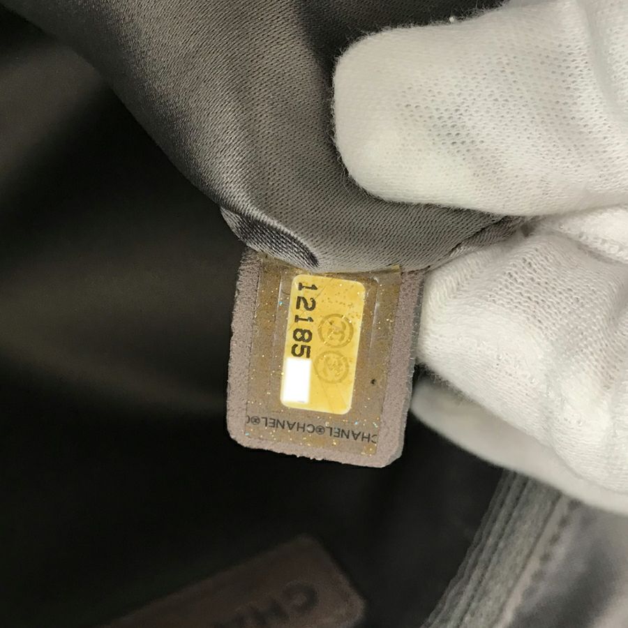 シャネル ショルダーバッグ